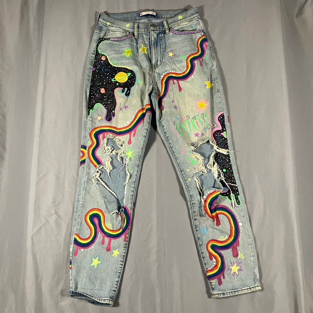 Custom SO Mom Jeans Womens Size‎ 7 Light Wash Distressed Galaxy Rainbow Stars